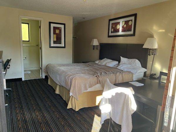 Whitney Inn & Suites